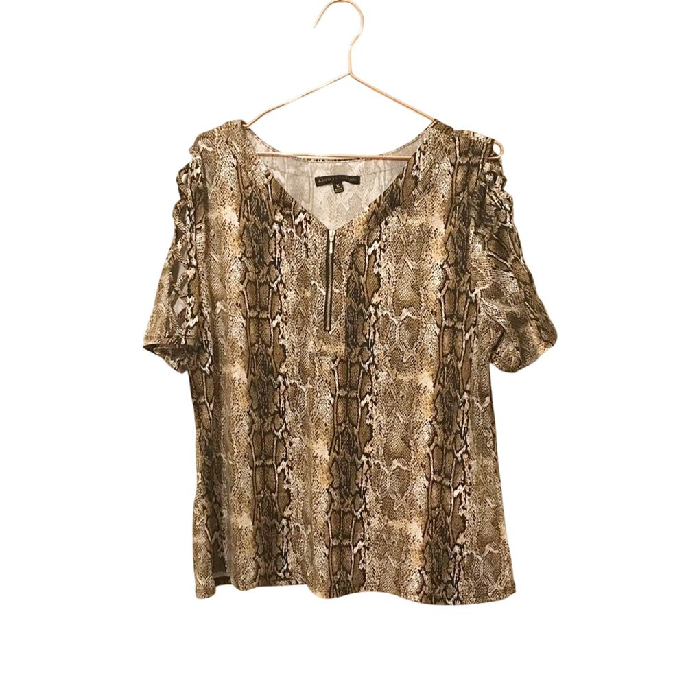 Always Indigo animal print zip blouse size XL